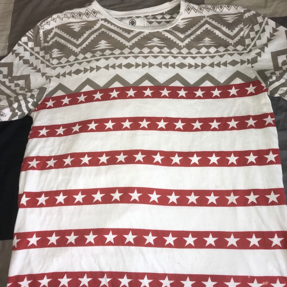 On The Byas Tee (M - White/Red)